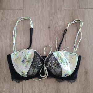 34D Bra